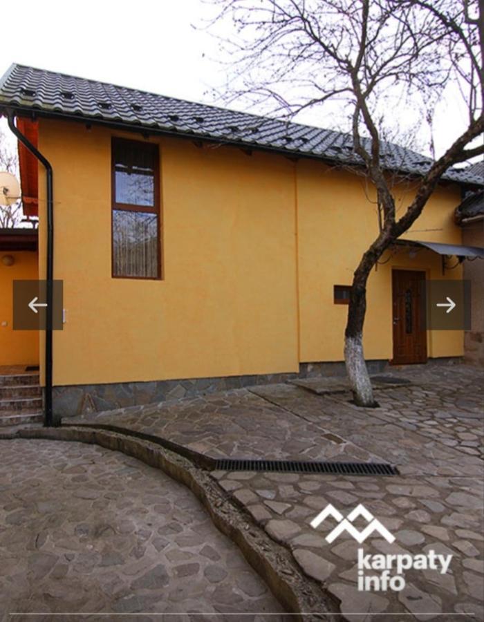 Dva Opryshka Villa Yaremche Bagian luar foto